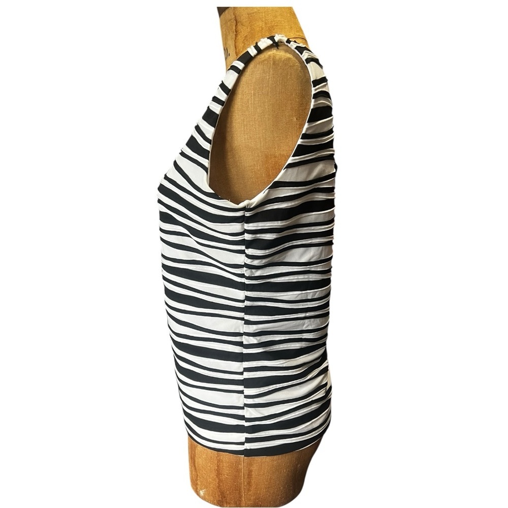 White House Black Market Black & White Striped V-Neck Tank Top - Picture 3 of 12